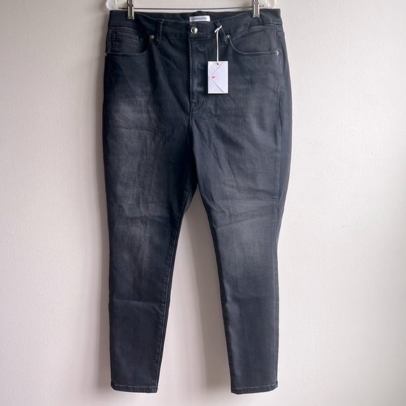 Good American Denim - NWT Good American Good Legs Women’s High Waist Crop Black Skinny Jeans Size 18